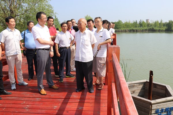 325�ӿ�չ��׷Ѱ����֮Դ ���е��ʾ�����������