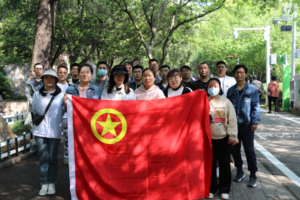 ӭ���� 325����ί�ٰ��������ջ